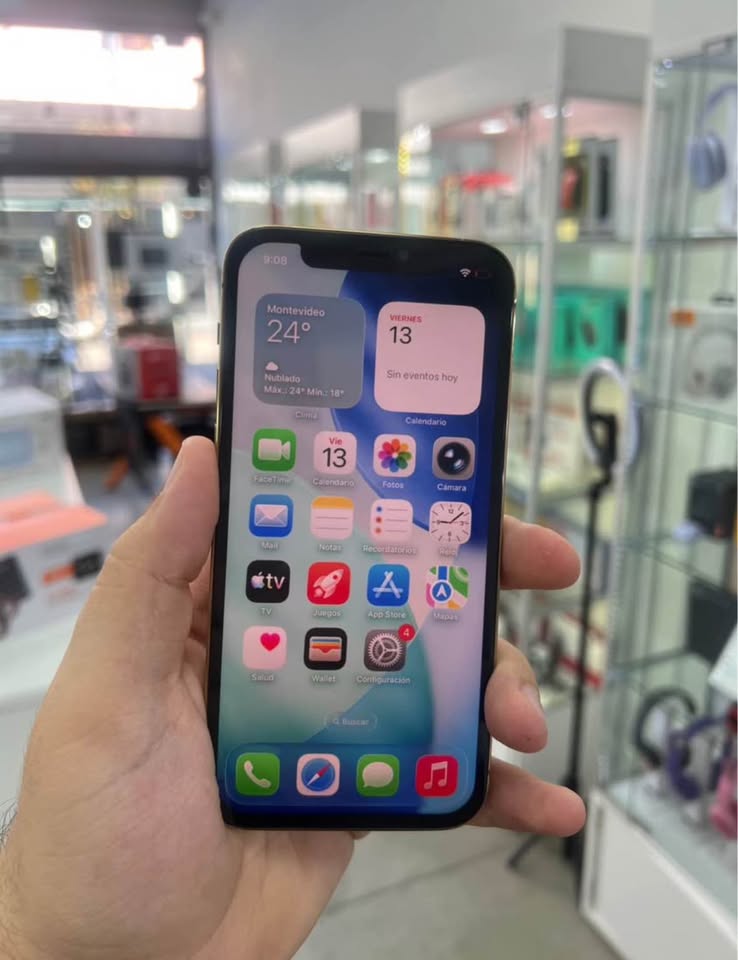 iPhone 12 Pro de 256gb 🔋100% 6 meses de garantía