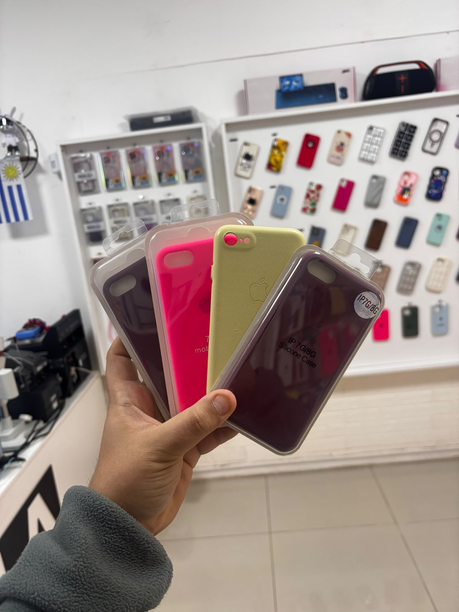 funda iphone 7/8 $600 c/u